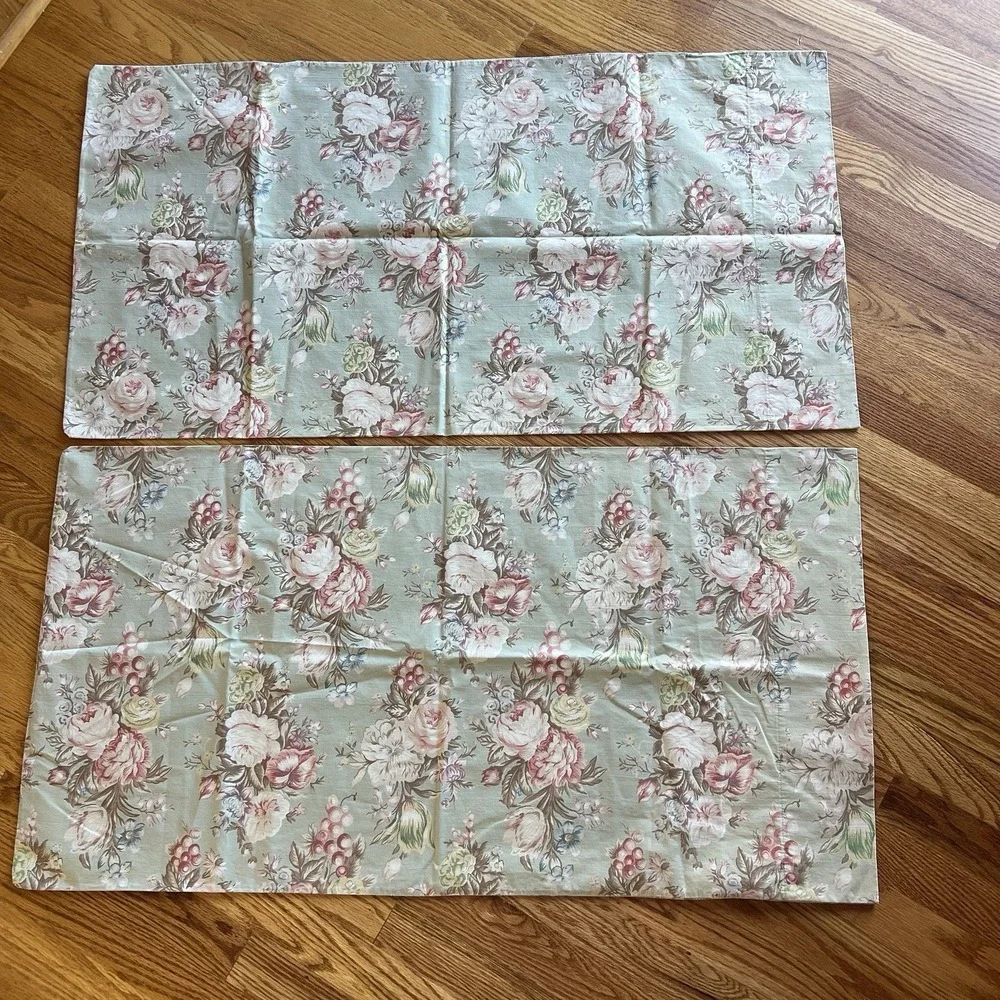 2‎ Vintage Ralph Lauren Charlotte Sage King Size Pillow Cases Set Rare